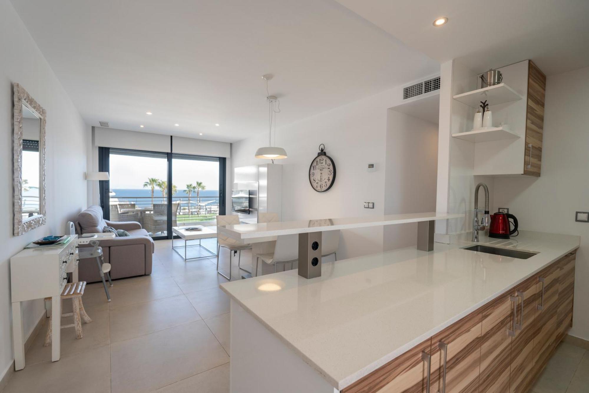 Infinity View - Access To Hot Tubs & Pools Apartment Arenales del Sol Ngoại thất bức ảnh